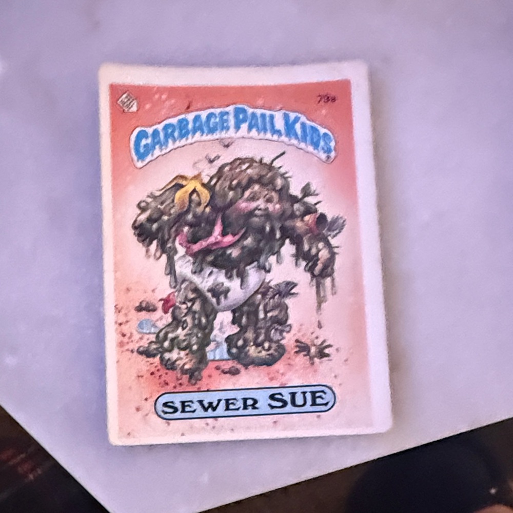 Garbage Pail Kids Sewer Sue Trading Card